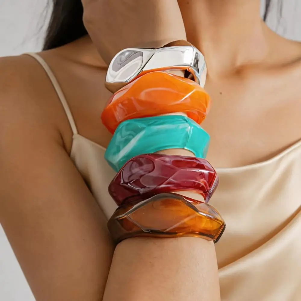 Irregular Shape Exaggerated Bangles Colorful Smudging Open Design Acrylic Wristband Thick Design Comfortable To Wear