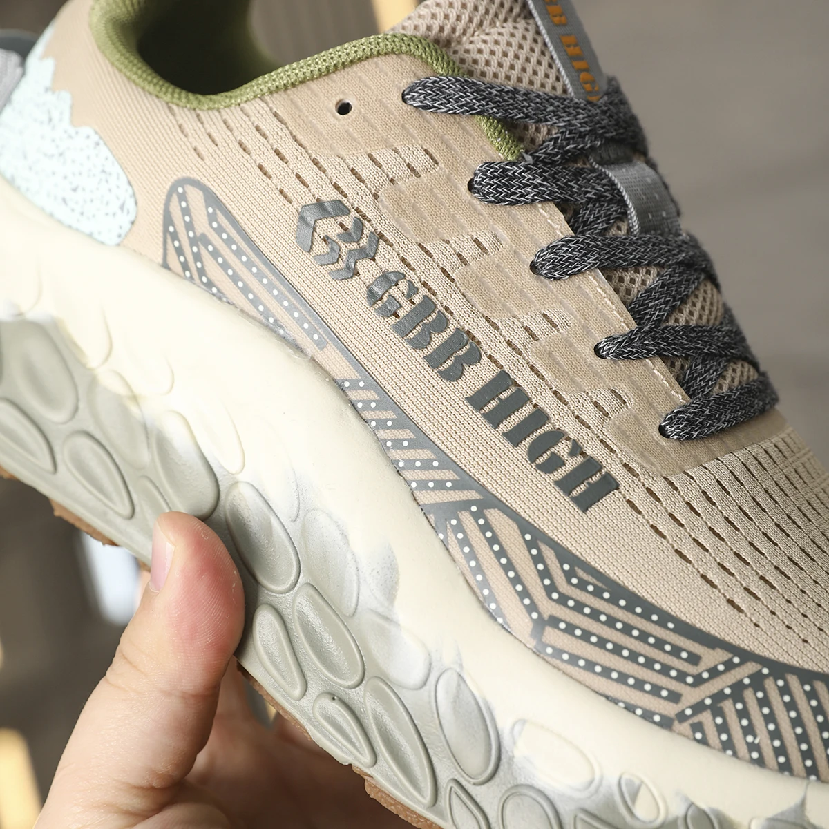 

Мужские уличные Hiking oes увеличенной высоты Thi Bot Casual Sports oes Отличные ip Anti-Slip o Absorption