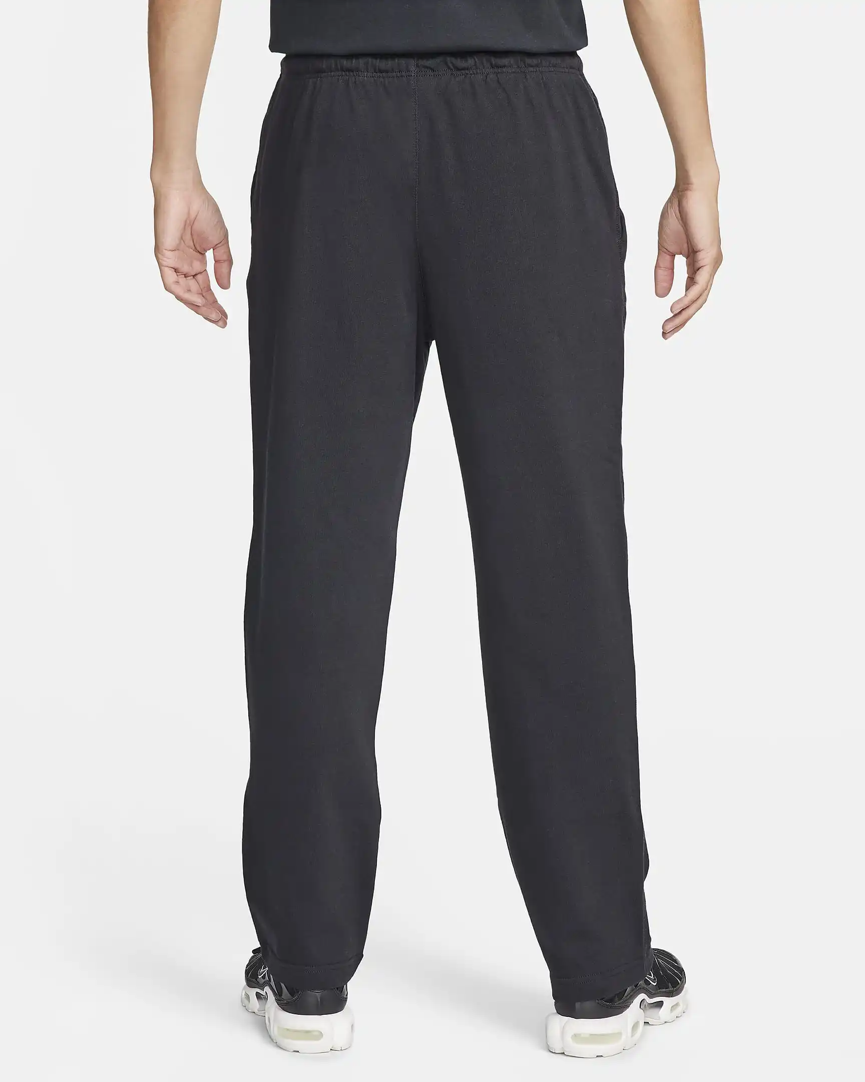 بنطال طويل متماسك للرجال من Nike Sportswear Club