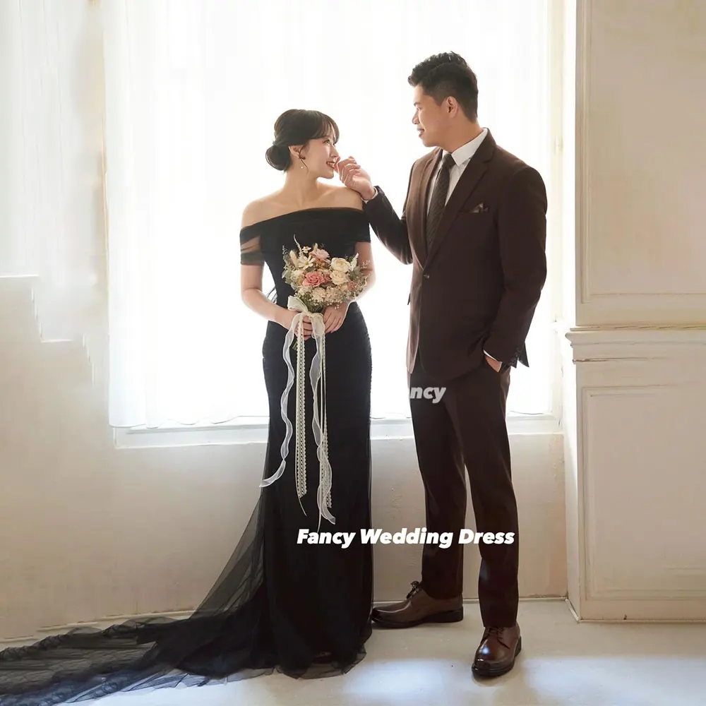 

Fancy Simple Mermaid Korea Wedding Dress Elastic Satin Off Shoulder Bridal Gowns Back Corset Customized 웨딩드레스 With Shawl