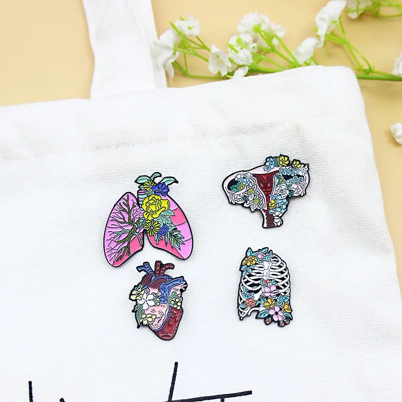 Cartoon heart uterus rib shape jewelry brooch personalized human organ clothing decoration pin gift