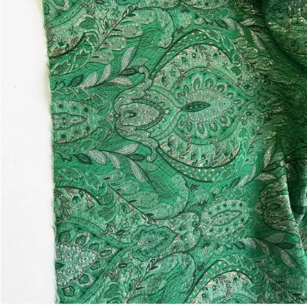 

Жаккардовая ткань из жадеитовой зеленой золотой проволоки для ретро-рельефного украшения, росписи одежды, дизайнерские ткани для шитья по метрам