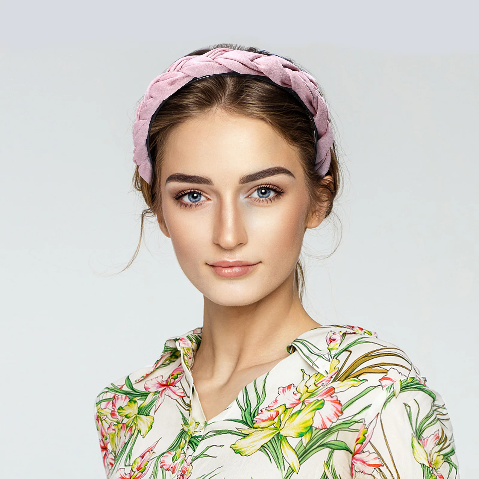 

1pc Twisted Accessory Women Fabric Retro Face Washing Headband Daily Wear Party Cloth Headband Ladies Girls Simple Twisted Band