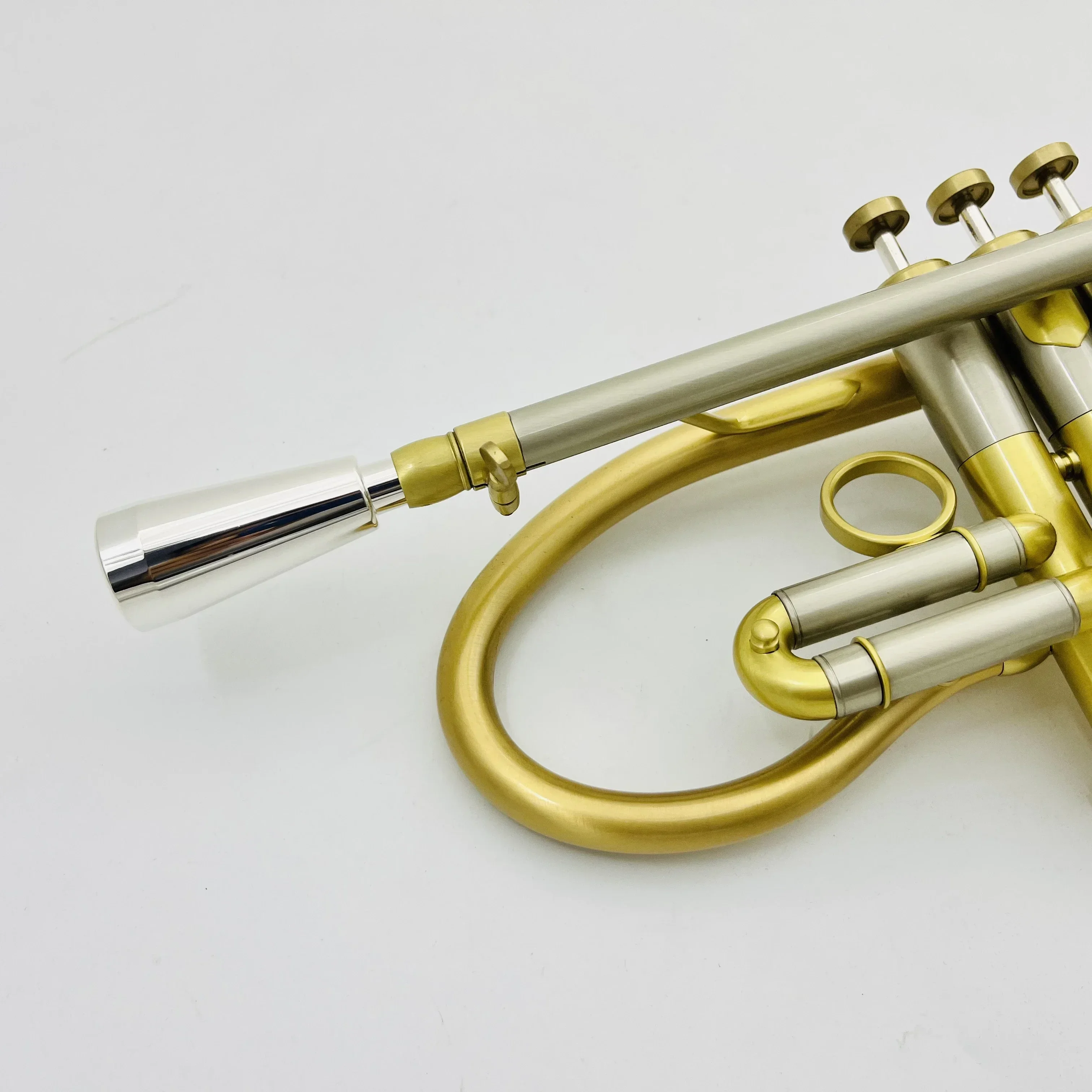 Bb Trumpet Advanced Gold Copper Material Brass Instruments With Case Mouthpiece Free Custom Logo