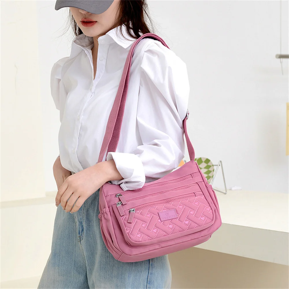 Luxury Designer High Quality Nylon Ladies Shoulder Bag Solid Color Design 2022 Style Women Messenger Bags Small Women\'s Wallet