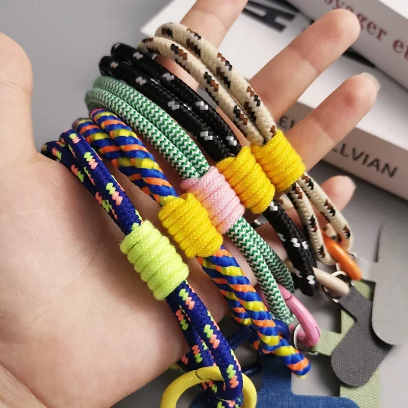 Tali penyandang ponsel dengan dua helai simpel, tali Lanyard pergelangan tangan pendek antihilang gaya Strip kartu tali casing ponsel Universal