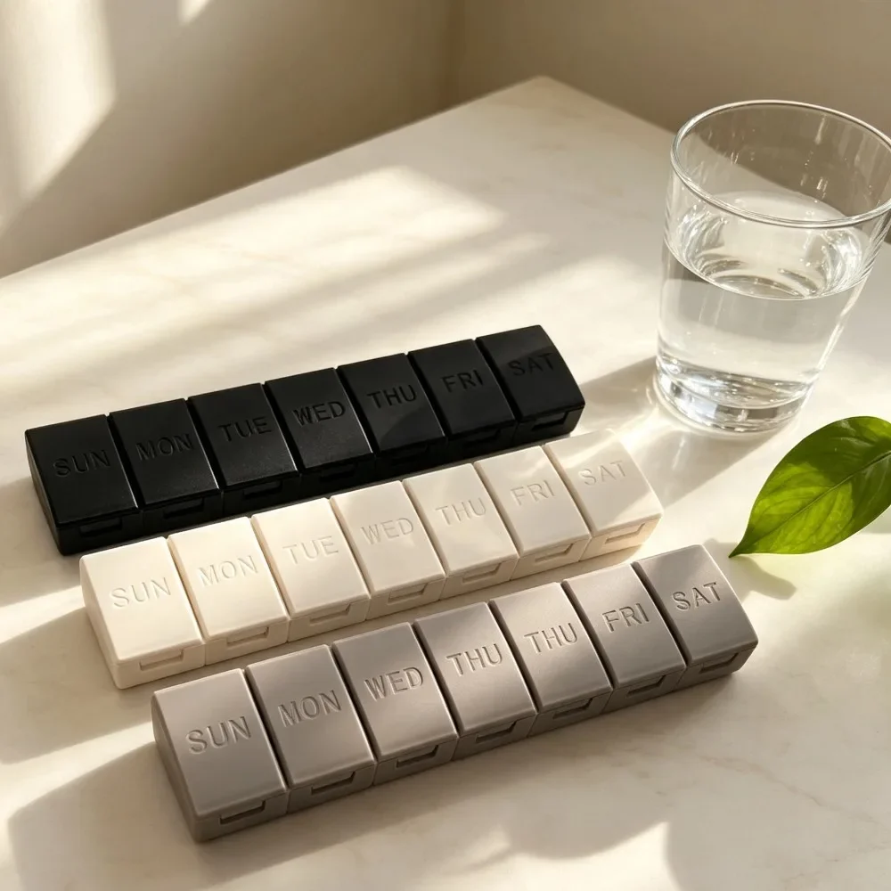 Image of Neue, große, hochwertige, tragbare Reise-Pillendose mit 7 Fächern für 7 Tage, Behälter-Organizer zur Aufbewahrung von Vitaminen, Medikamenten und Fischölen