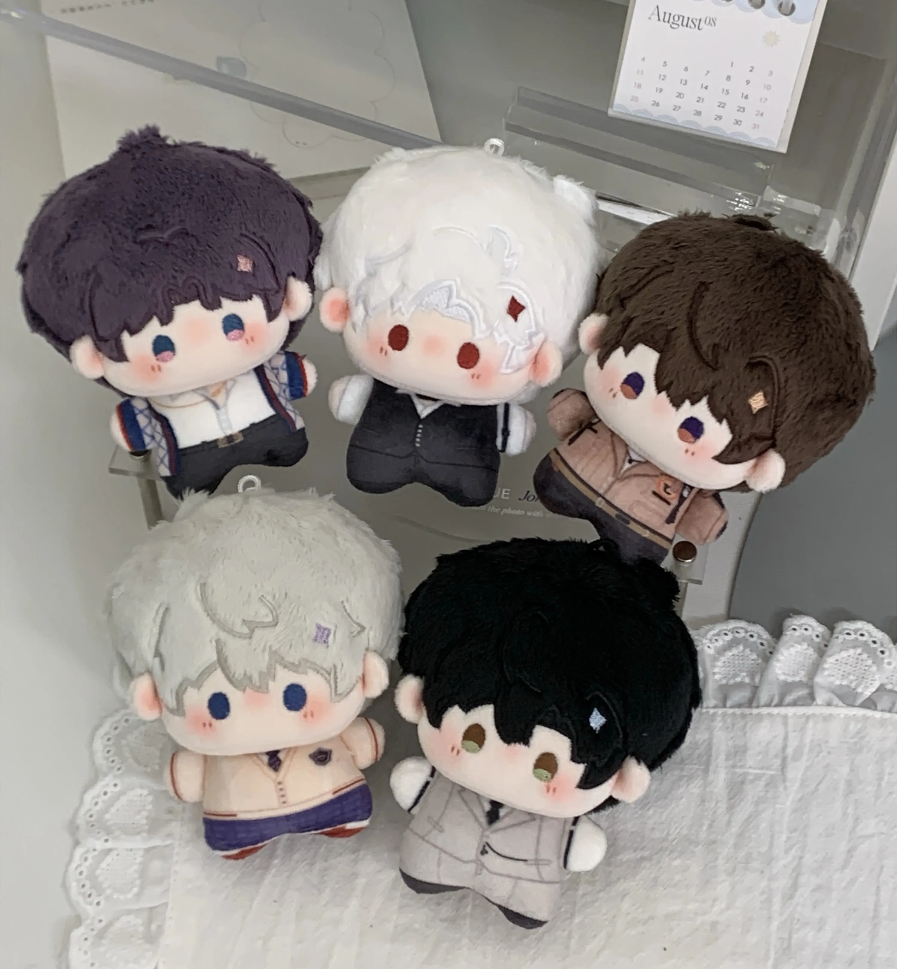 In Magazzino 10 cm Amore e Spazio Profondo Sylus Rafayel Zayne Caleb Xavier Peluche Ripiene Vestiti per Bambole Gioco Anime Portachiavi Borsa Giocattolo Per Bambini