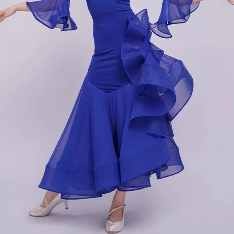 الكبار النساء الحديثة Dancewear الوطنية القياسية الرقص ذيل السمكة كبير سوينغ تنورة قاعة الرقص فساتين الشكل فستان تزلج ازياء