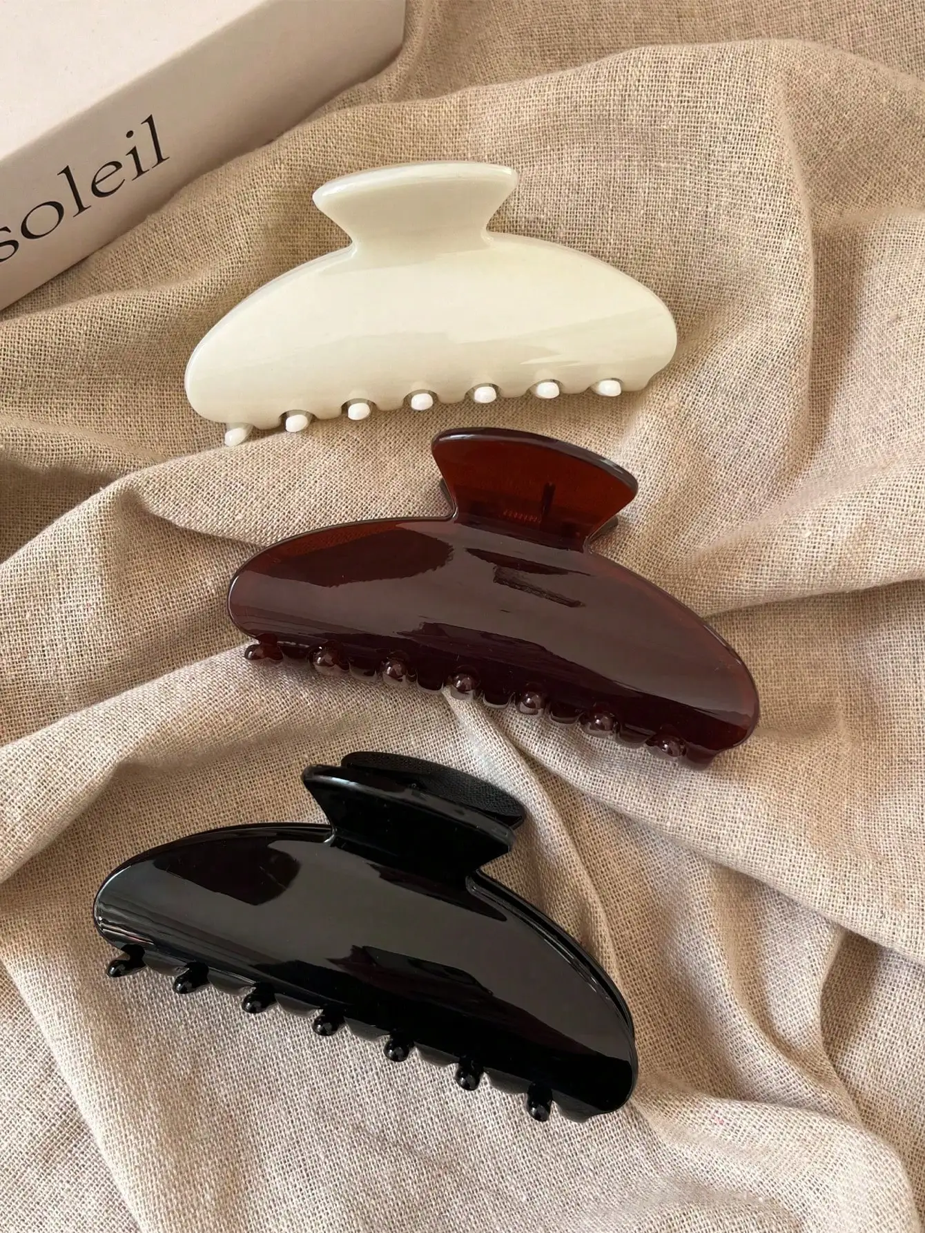 Women Accessories Online - Haarklammern, minimalistische, einfarbige Kunststoffklammern, elegante Haaraccessoires