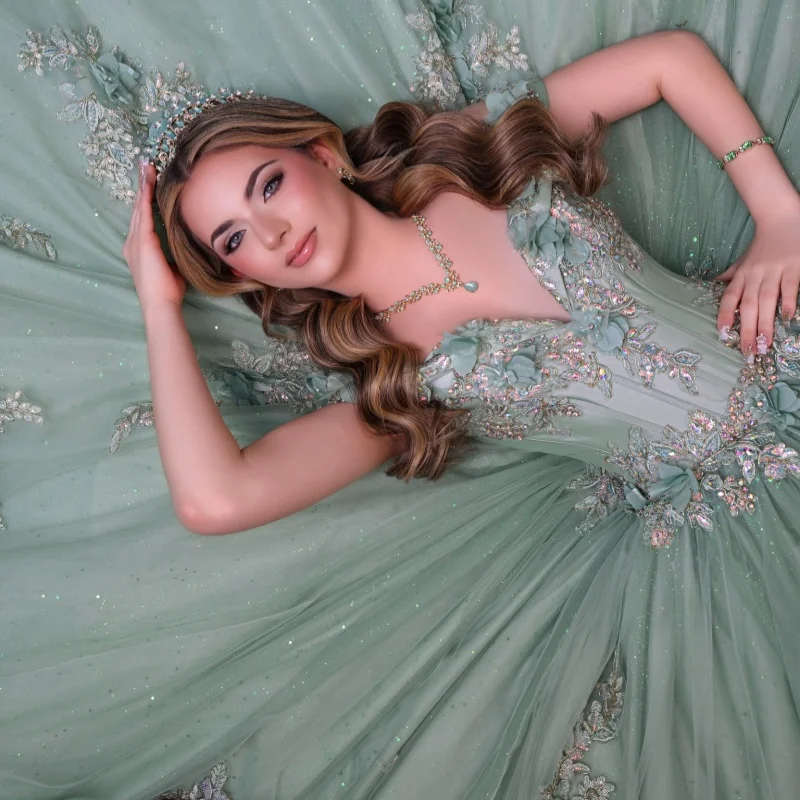 

Mint Green Quinceanera Dress off-shoulder Glitter Crystal 3D Flower Decal Long tail vestidos de 15 Quinceanera ﻿Customize