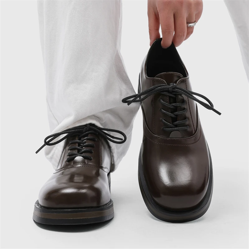 

High Quality Men Derby Shoes with Square Toe and Lace Up British Style Gentlemen Formal Shoes