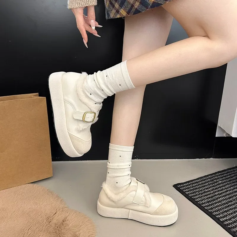 الدافئة القطن النساء منصة الشقق متعطل موجزة فستان الحفلات أحذية الخريف الشتاء السيدات الراحة الانزلاق على أحذية مبطنة بالصوف