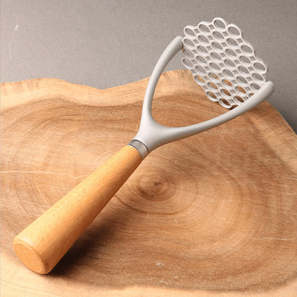 

Manual Potato Masher Durable Heavy Duty Potato Ricer Kitchen Vegetable Masher With Non-Slip Handle Potato Masher Kitchen Gadgets