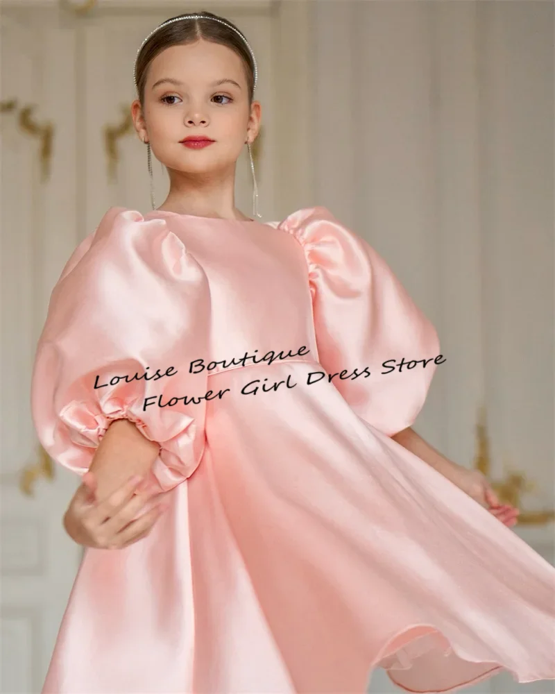 Louise Semplice A-Line Abiti da ragazza di fiore Fiocco in raso Ragazze Festa di nozze Abito da prima comunione O-Collo Abiti al ginocchio Personalizzati