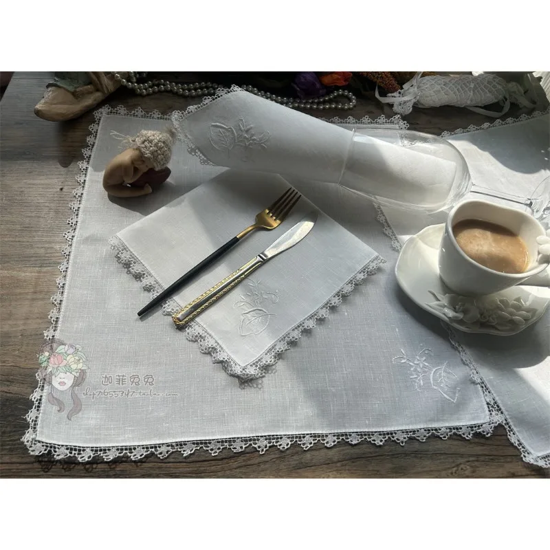 4PCS Handmade Linen Lace Patchwork Hand Embroidered Square Handkerchief