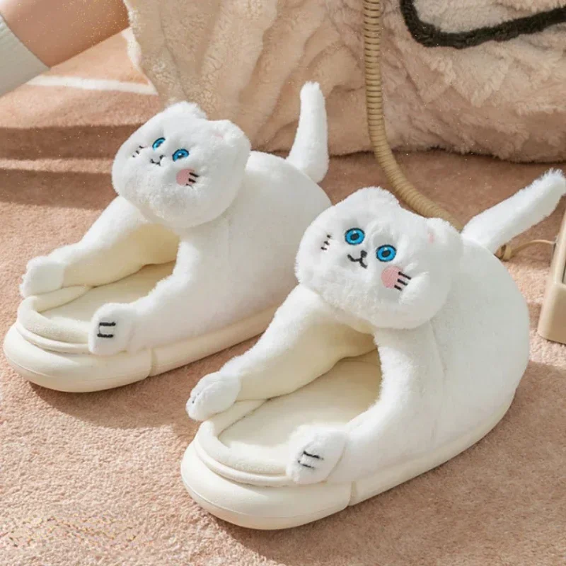 ผู้หญิงรองเท้าแตะแมวการ์ตูน Furry น่ารักรองเท้าแตะผ้าฝ้ายฤดูหนาวใหม่ Soft Sole หนาคู่ Plush คอสเพลย์รองเท้า 2025