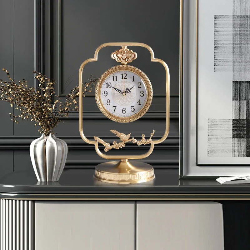 New brass table clock, high-end atmospheric decorative ornaments, new Chinese household desktop, light luxury ornament clock