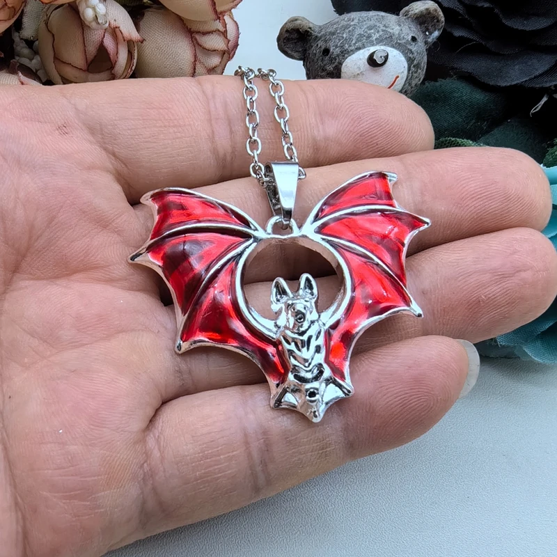 

Punk Biker 3D Bat Pendant Detailed Necklace Animal Jewelry High Quality Boyfriend Gift Accessories