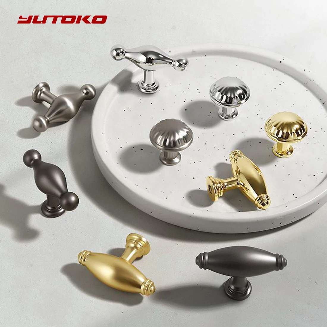 

Luxurious and Minimalist Oval Single-Hole Drawer Handles for Nightstands TV Cabinets and Bowl Cabinets French style Handles