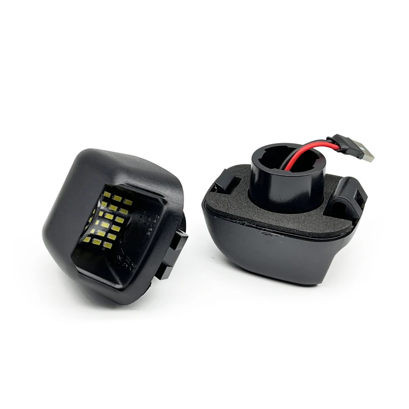 2Pcs LED License Plate Light For Nissan Navara D40 Frontier Titan Xterra Armada For Suzuki Equator Number Plate Lamp