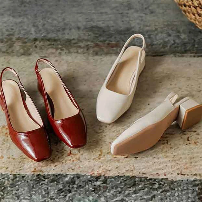 

2024 Summer Women 3.5cm Block High Heels Luxury Square Toe Slingback Vintage Sandals Sexy Club Nightclub Red Plus Size Shoes