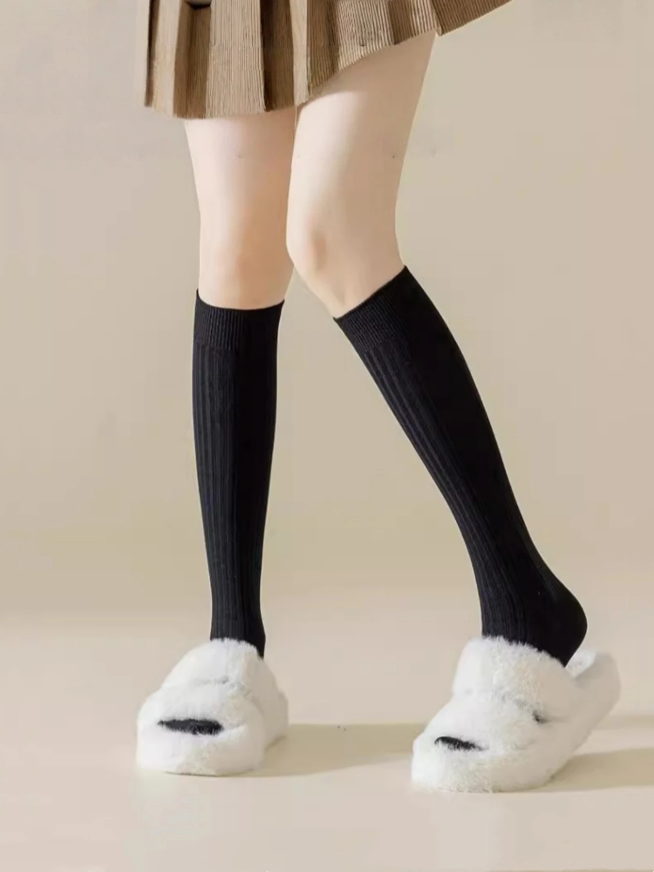 Socken für Damen, einfarbig, modisch, schlicht, im JK-College-Stil, weich, bequem, schweißabsorbierend, atmungsaktiv, Freizeitsocken – Detail 2