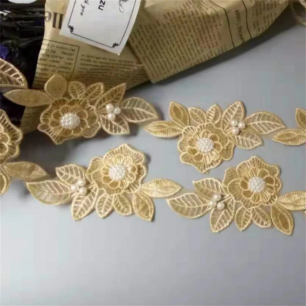 Nuovo 10x Oro Perla In Rilievo Fiore Foglia Ricamato In Pizzo Nastro In Tessuto Fatti A Mano Mestiere di Cucito Per Il Cappello Costume Della Decorazione Calda