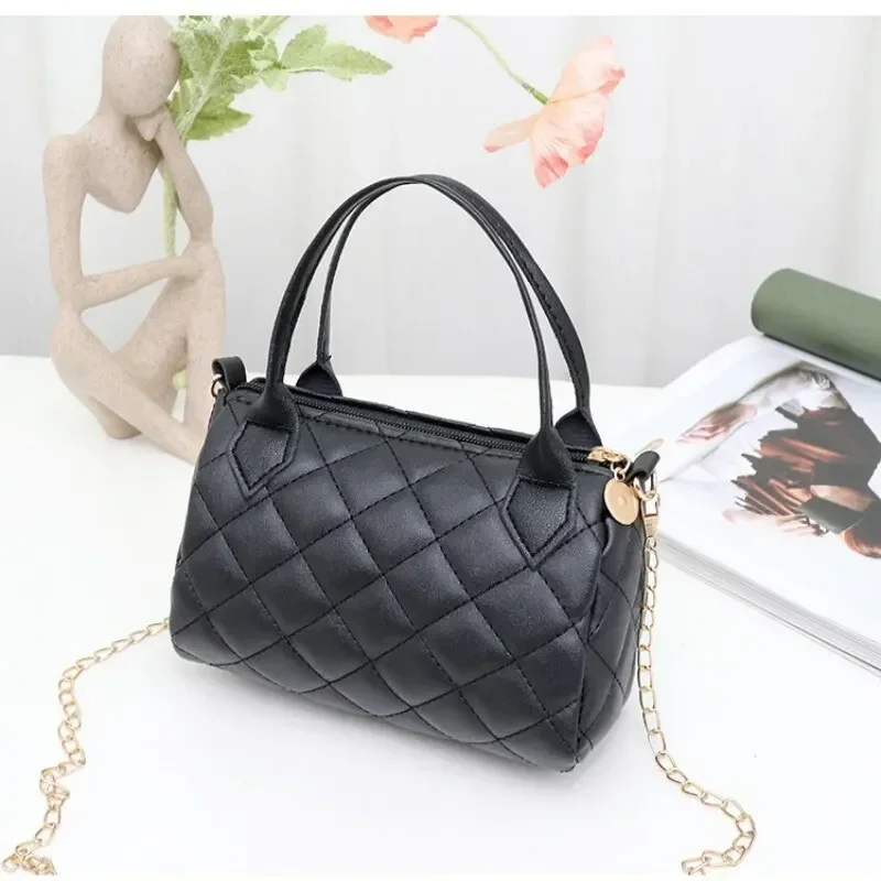 Crossbody Bags for Women Fashion Quilted Shoulder Purse with Convertible Chain Strap Classic Satchel Handbag purse