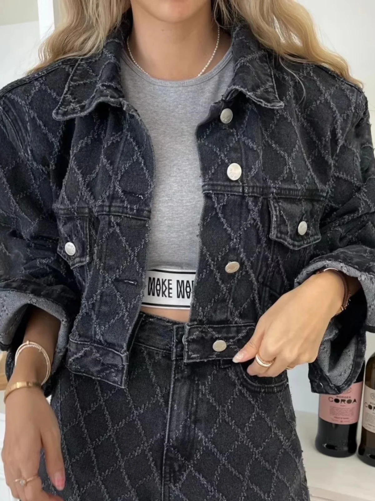 Jaqueta de Denim Curta com Gola  Retro para Mulheres, Estilo Solto e Emaecido, Jaqueta de Aodão com Dois Bolsos, Esti...