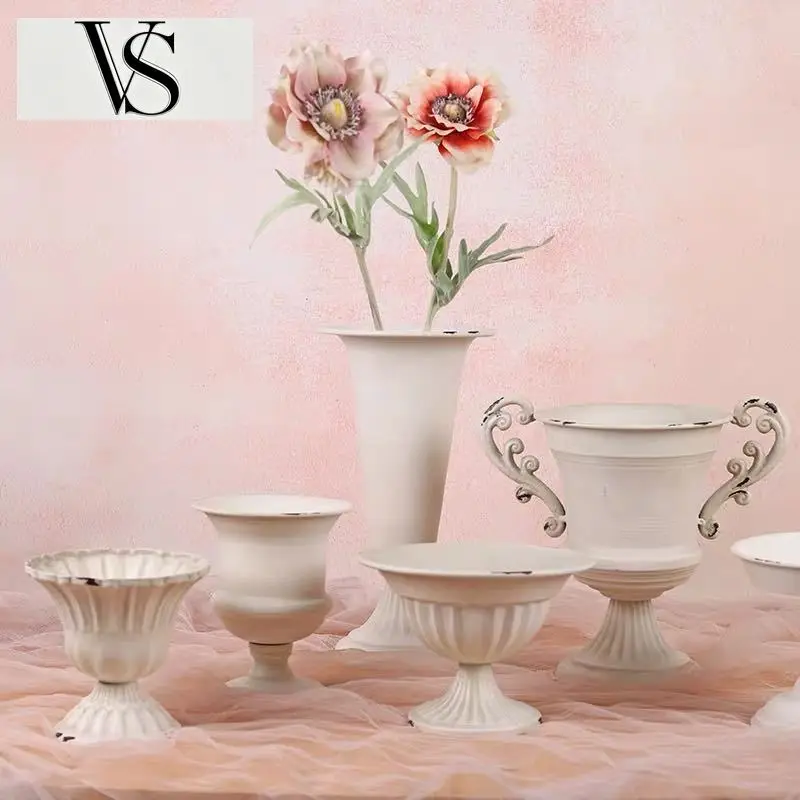 Flower Retro Weng Nostalgic European Iron Arrangement Table Container with Ear Old Flower Goblet Ware White Antique Vase