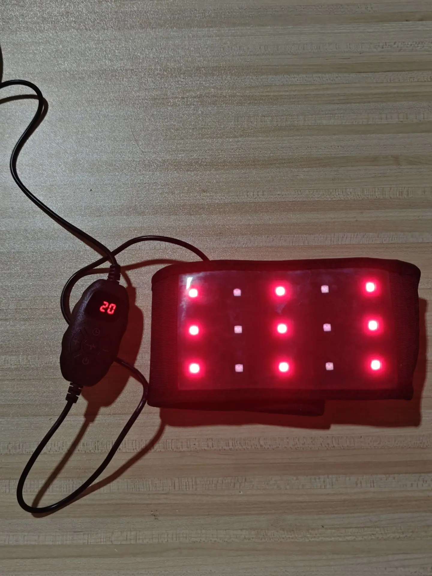 

Infrared Light Therapy Neck Belt for Home Use, Reduces Stiffness and Improves Appearance