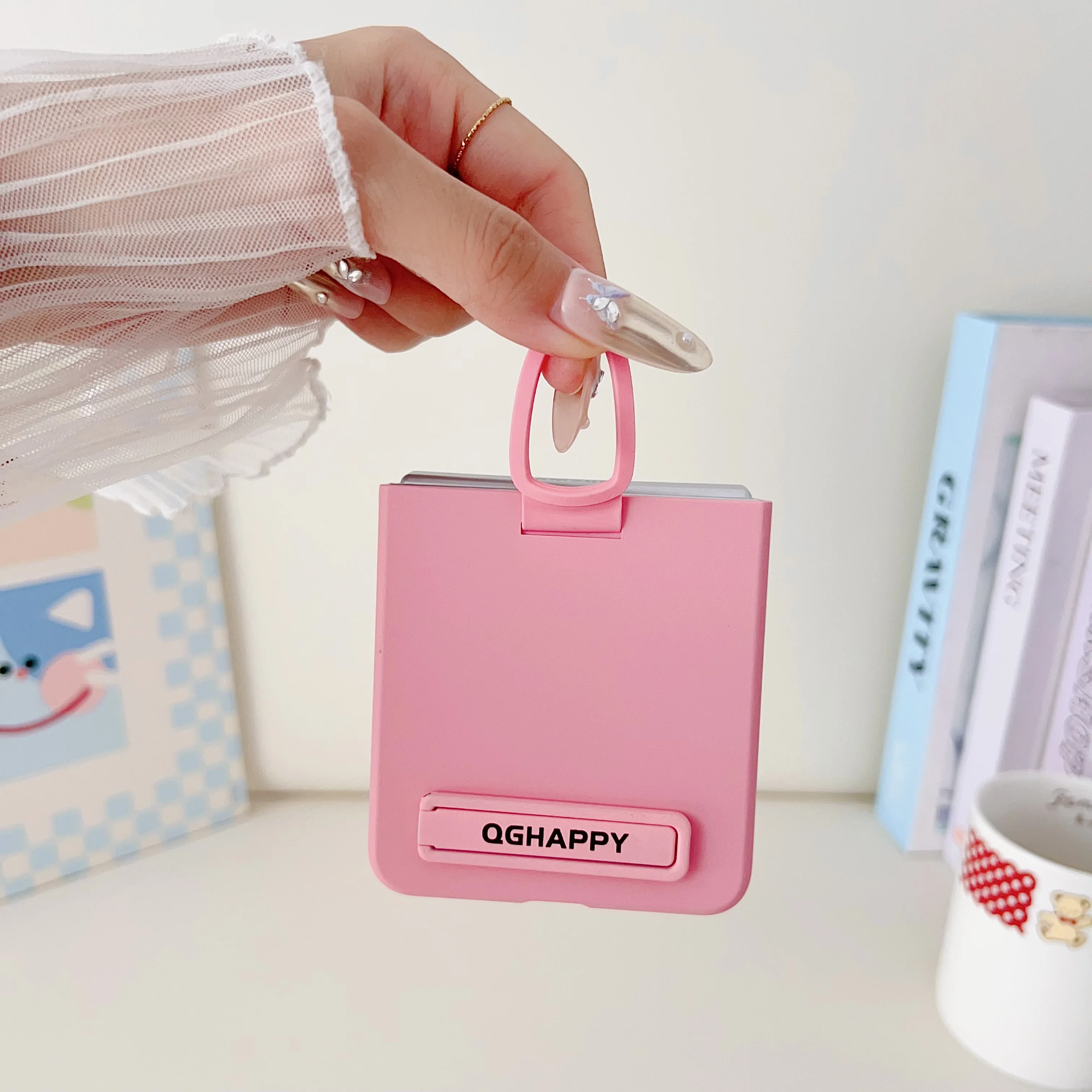 

Trendy Gradient Silicone Ring Buckle Phone Case For Samsung Z Flip 4 5 6 7 For Z Flip 7 Folding Bracket Shockproof Protect Cover