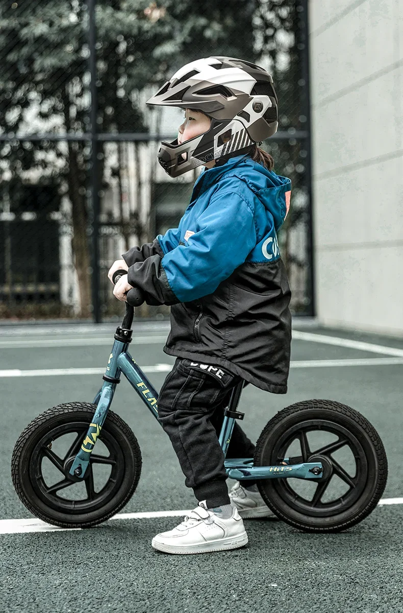 ROCKBROS Kinder-Fahrradhelm Abnehmbarer Vollvisier-Fahrradhelm für Kinder Skateboard-Roller-Sicherheitshelm MTB Rennrad-Helm – Detail 8