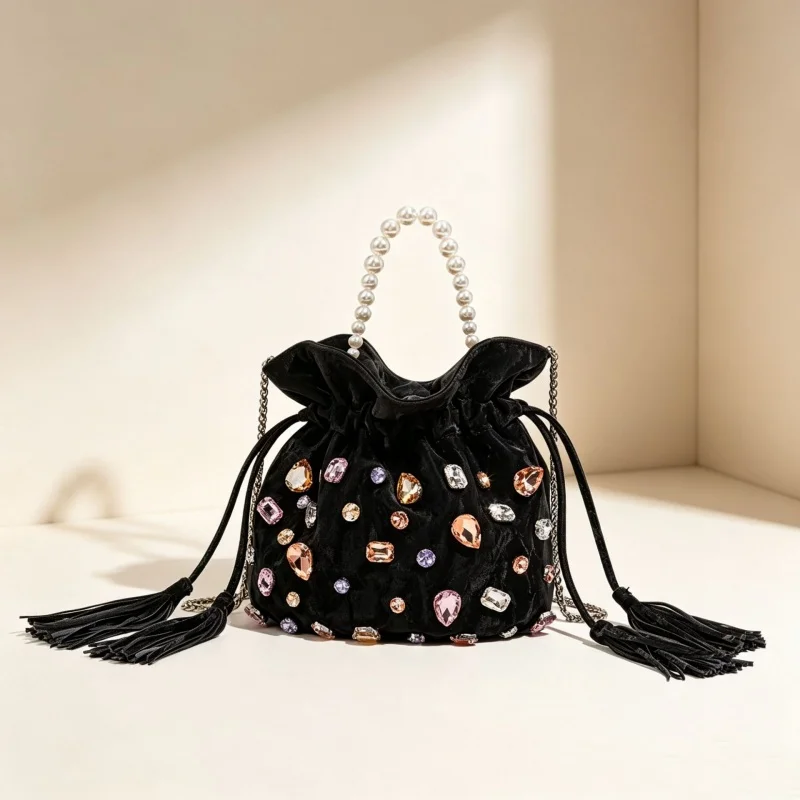 Women Fashionable Bucket Bag High-end Pearl Crystal Rhinestones Handbag Light Luxury Drawstring Tassel Decoration Shoulder Bag