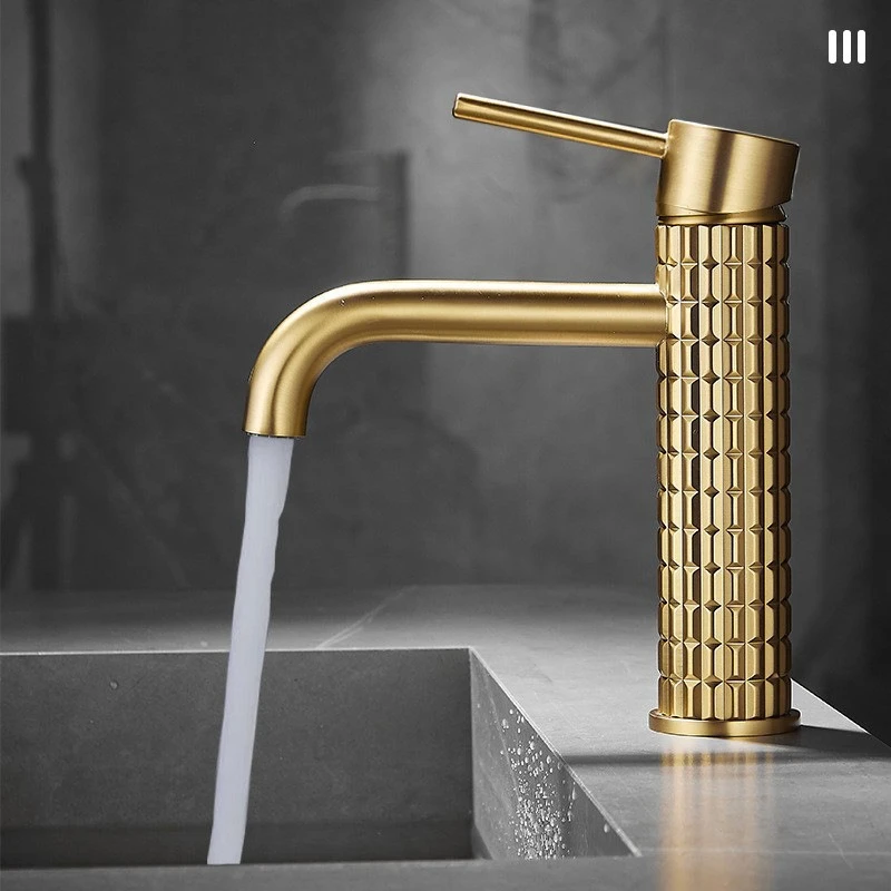 Brushed gold all copper light luxury basin faucet Home hotel bathroom bathroom cabinet Hot and cold washbasin faucet anti-splash