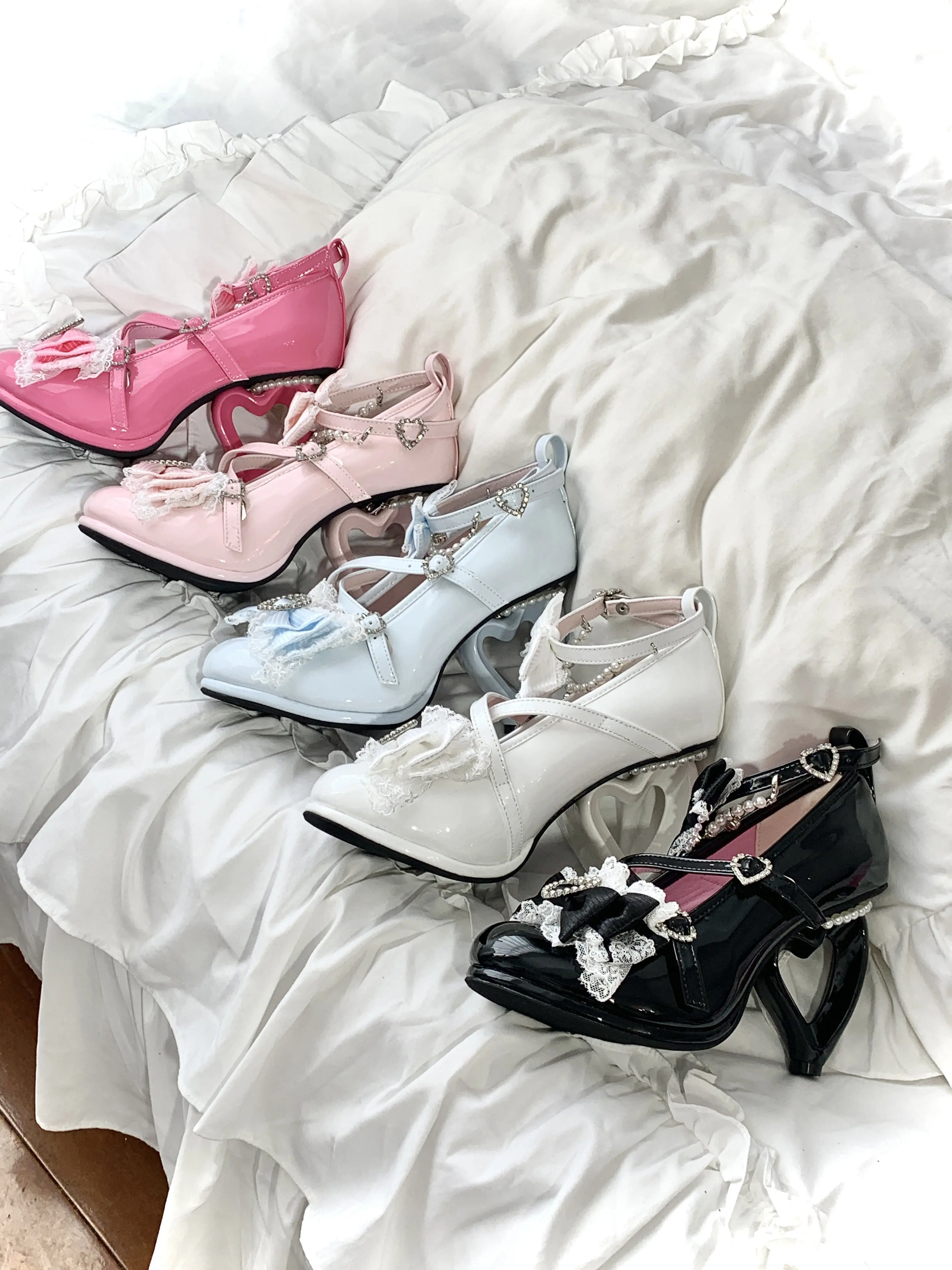 Japanese Showa Love Single Shoes Sweet Cute Lolita Love Heels Bow Rhinestone Pearl High Heels Thick Powder Ji Lo Shoes for Women