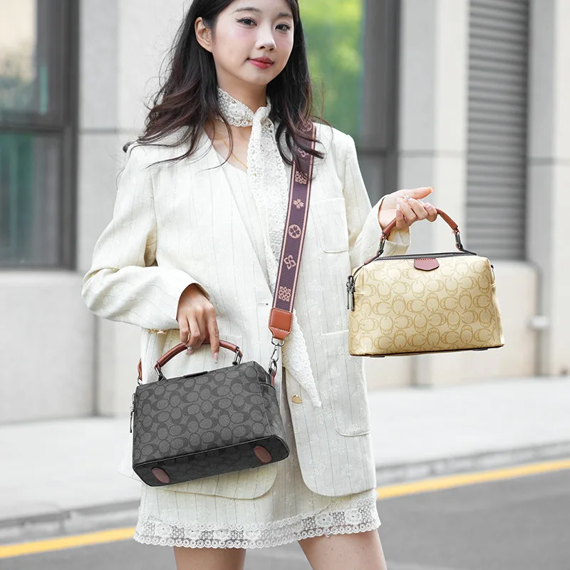 

High-End Bucket Bag Fashionable and Simple Printed Commuter Handbag, High-Value Noble Light Luxury Shoulder Bag for Women"