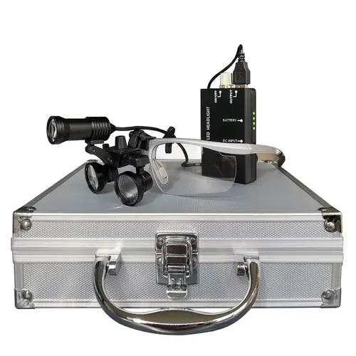 معدات المختبرات الطبية