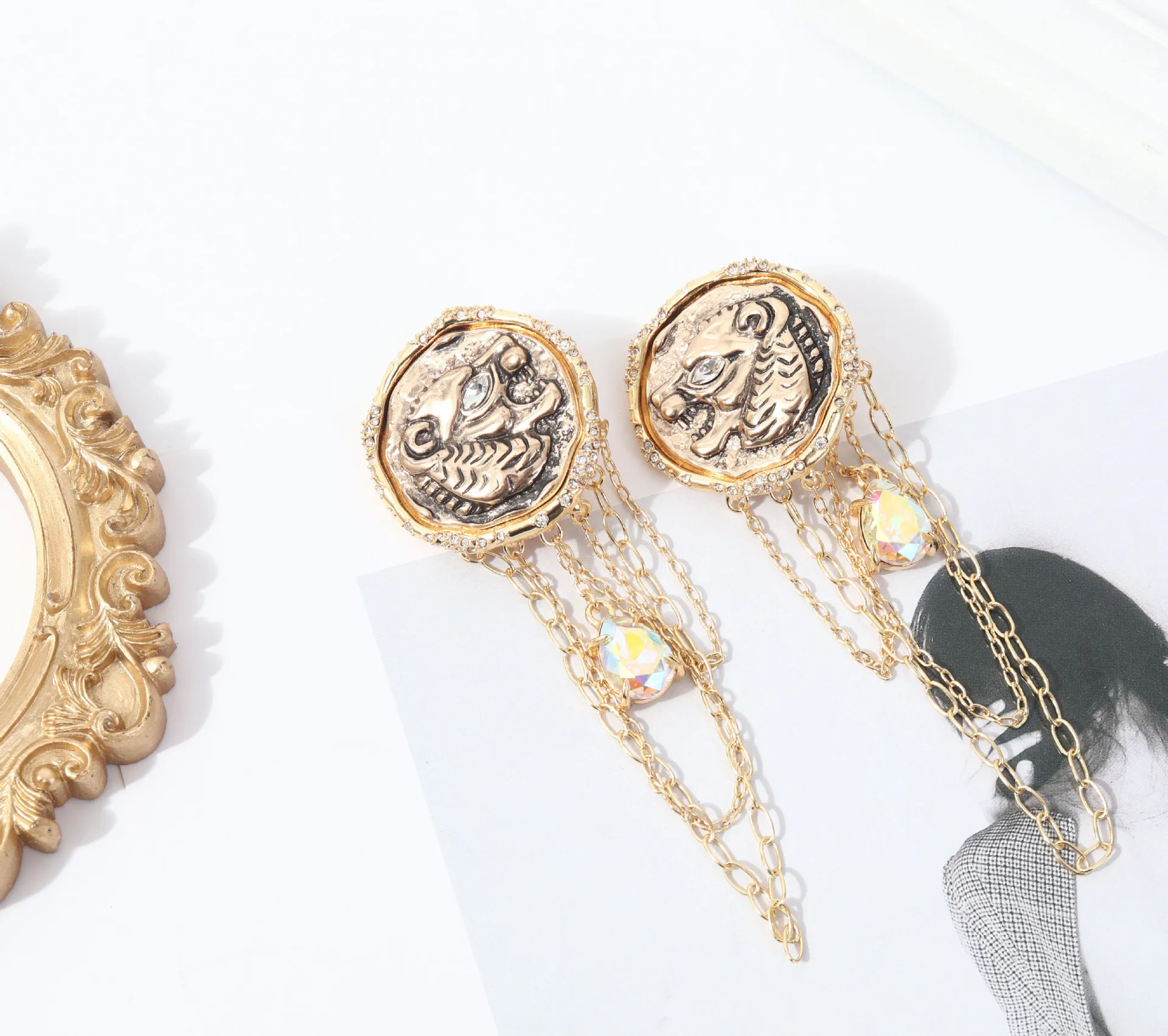 Ancient Roman Coin Fashion Ear Clips By European and American Genius Designers