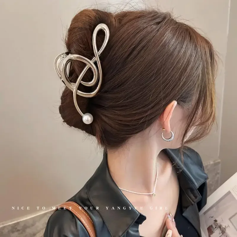 

New Metal Pearl Note Grab Clip Women's Elegant Ponytail Braid Large Shark Clip Girls Fashion Hair Clips Hair Accessories