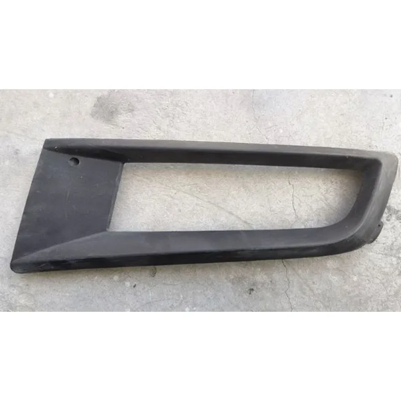 Front Right Left Fog Light Bezel Bumper Lower Grille for Volkswagen Santana 2013 2014 2015 34D 853 665 9B9/34D 853 666 9B9