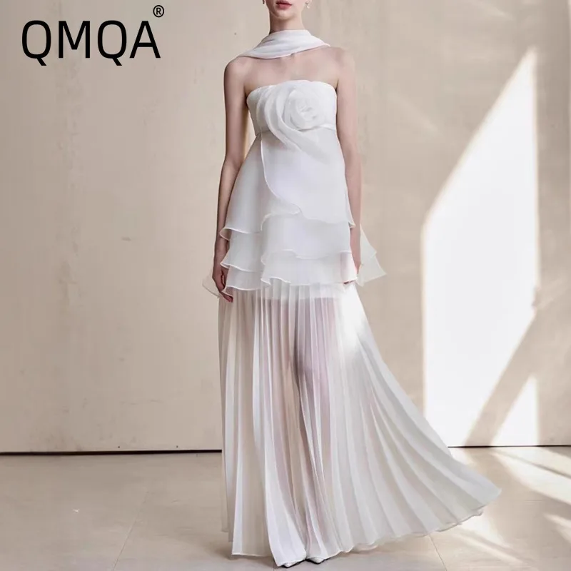 

QMQA Модный женский элегантный комплект из 2 предметов без бретелек с 3D цветочным принтом и высокой талией, плиссированная длинная юбка, вечерние комплекты 2026, весенняя новинка QM1076