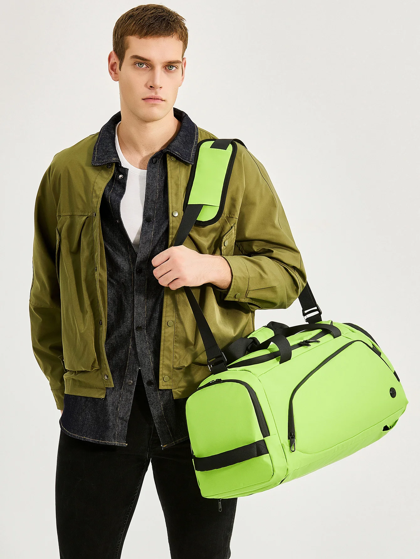 new-fashionable-large-capacity-fitness-travel-bag-wet-and-dry-separation-independent-shoe-shoulder-backpack-for-men-and-women