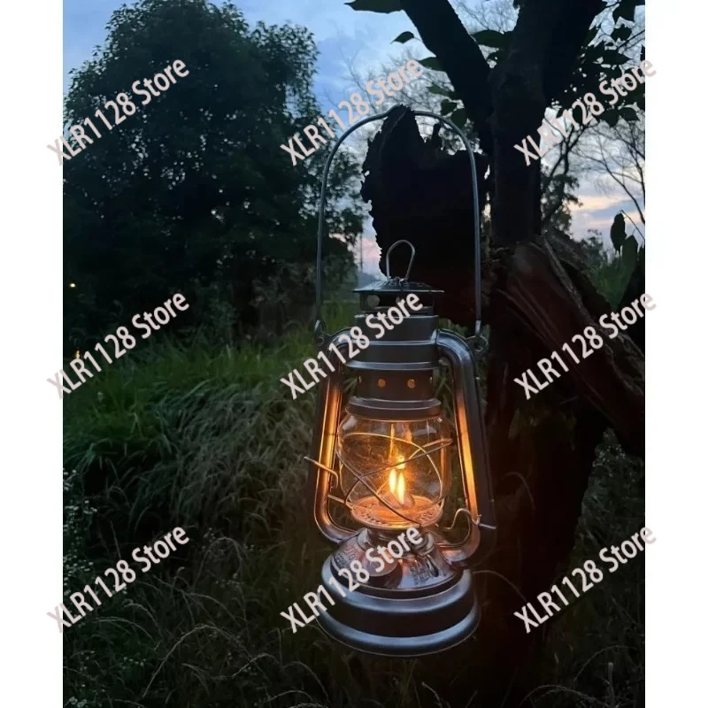 Retro  Lamp Portable Horse Lantern for Outdoor Camping Tent Emergency Lighting & Barbecue