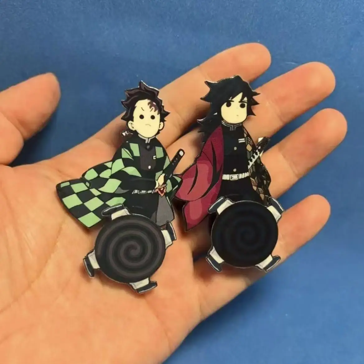 حامل أكريليك أنيمي Demon Slayer يتميز بلوحة زنبركية ملصق مغناطيسي Tomioka Giyuu وTanjirou لهواة الجمع والمعجبين #4