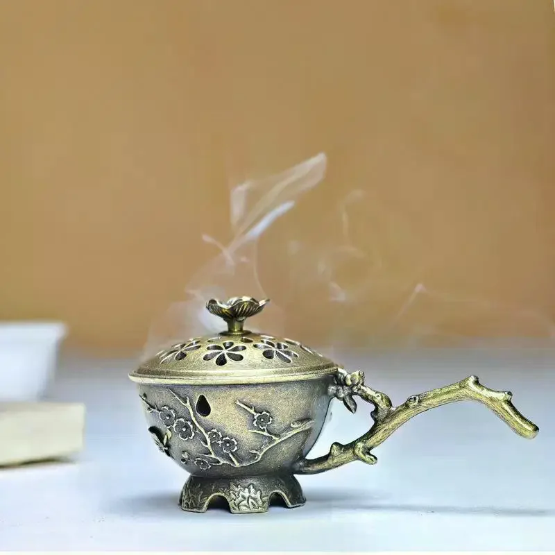 Handheld Plum Blossom Incense Holder Vintage Zinc Alloy Hollow Out Incense Stick Incense Holder With Cover Aromatherapy Ornament