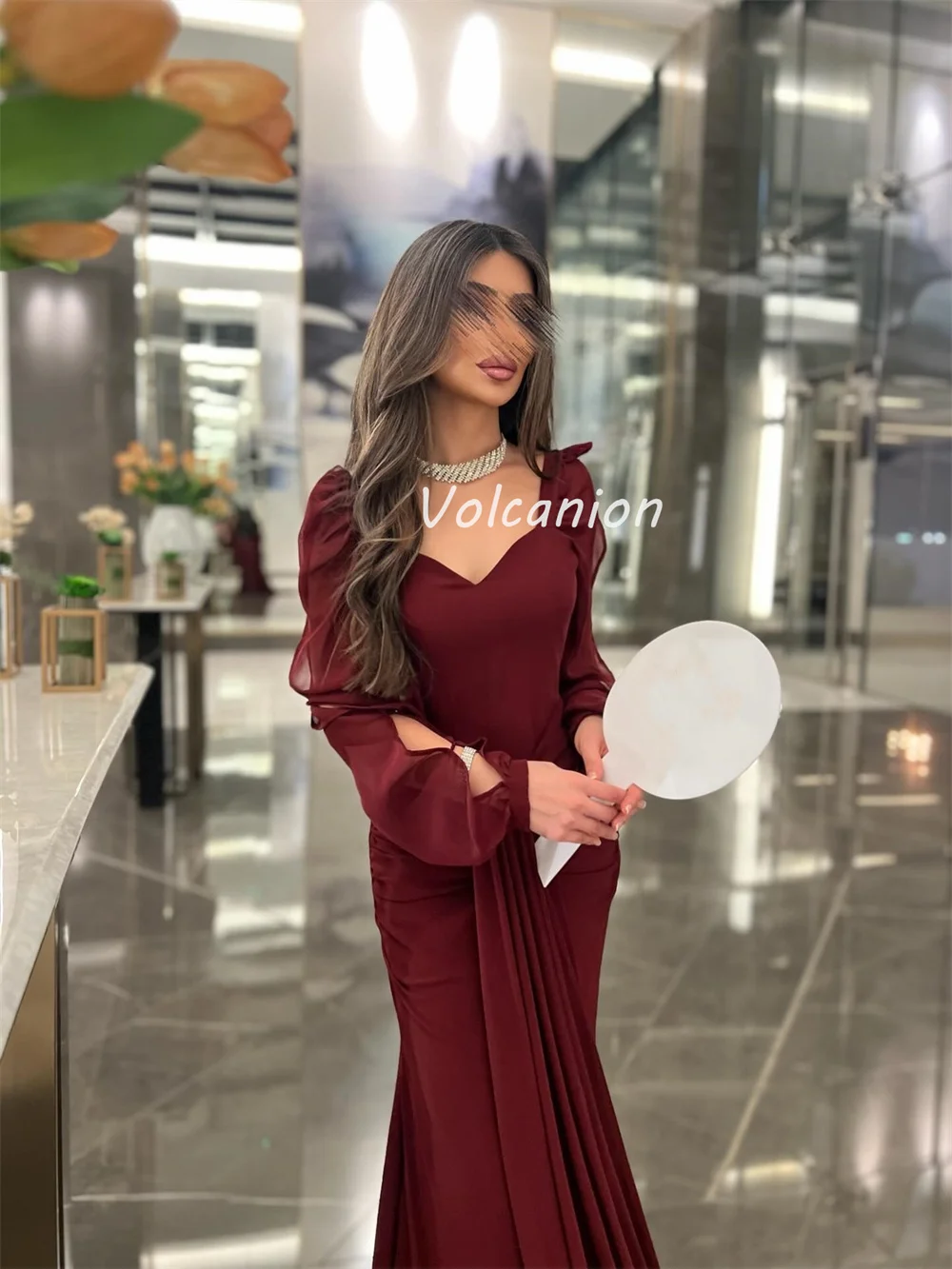 カスタマイズされたサイズが利用可能高品質シフォンドレープシャーリングストレート V ネックロングドレスオーダーメイドオケージョンドレスモダンなスタイル