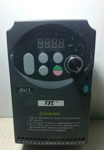 AV1-4T0007  0.75KW 380V    inverter,  In good working condition, free shipping