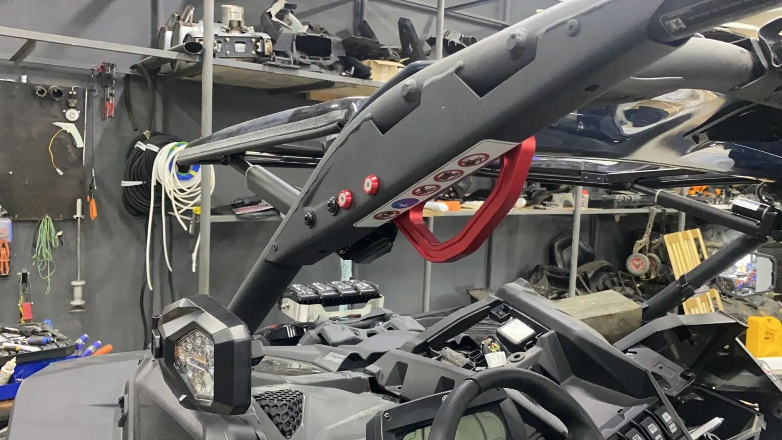 UTV For Can-Am Maverick X3 and X3 Max all models all years Turbo Grab Handle Hand Holder Aluminum Roll Bar grab handles Parts view 2